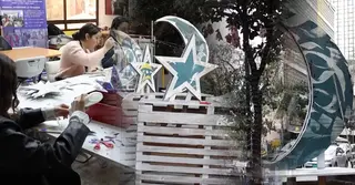 পরিত্যক্ত জিনিসে বদলে গেছে লেবাননের রাস্তার সৌন্দর্য